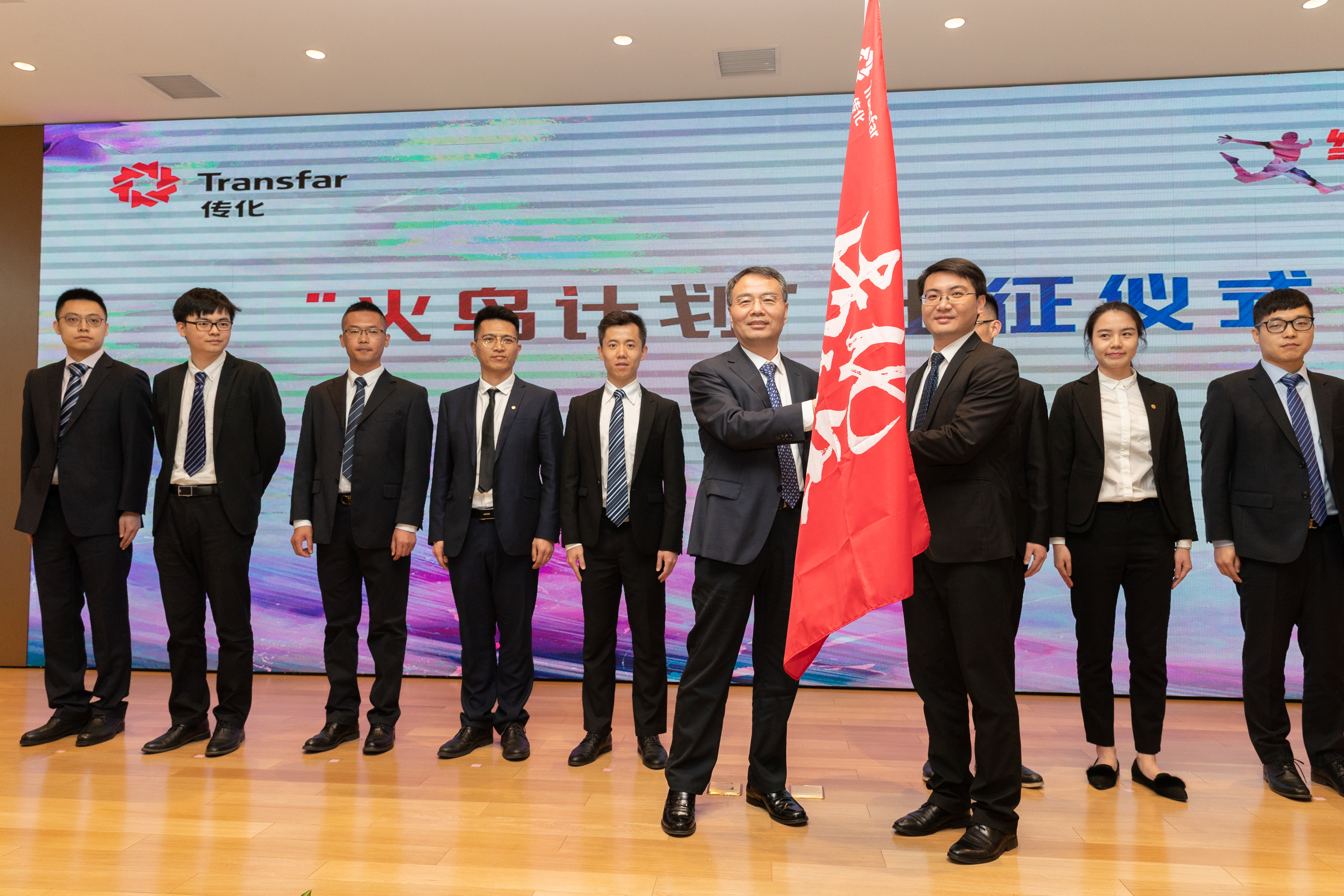 1649207904965144vhSN.jpg WANG3933(1).jpg