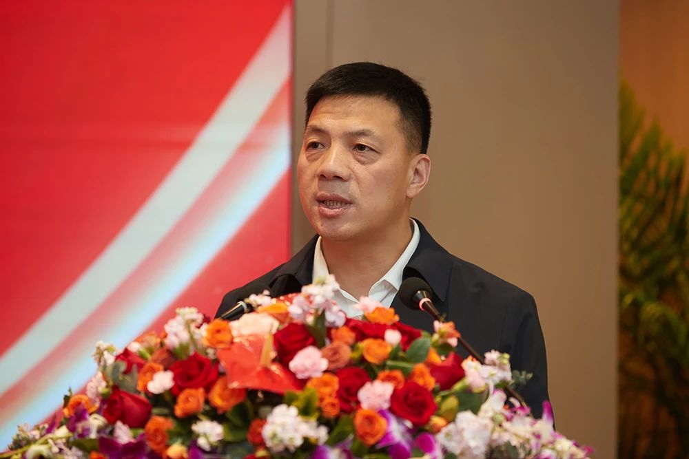 1685526204848412A4E4.jpg 2.jpg