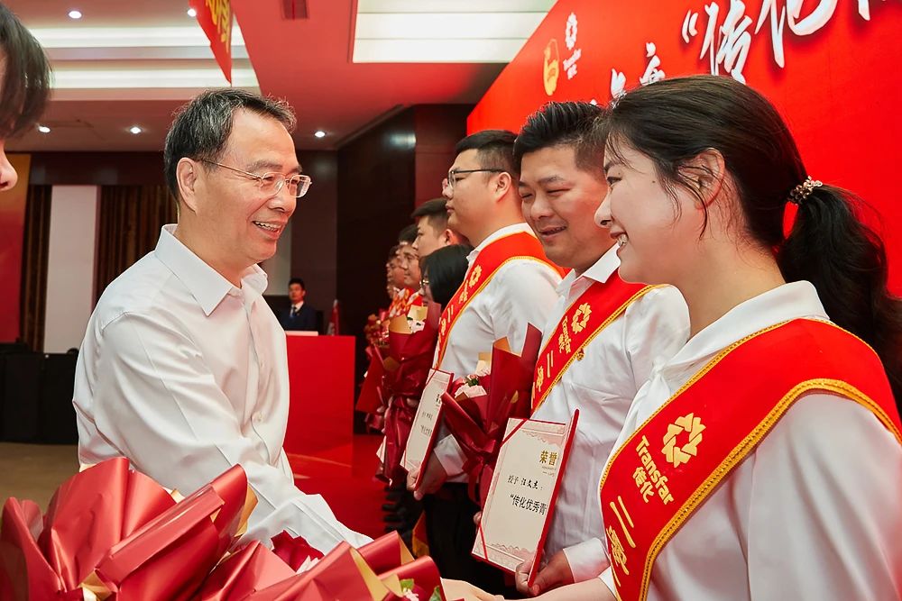 1685526746509737yVu2.jpg 4.jpg