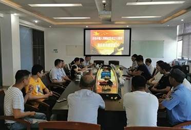 藍(lán)特光學(xué)舉行“慶八一”退伍老兵座談會(huì)
